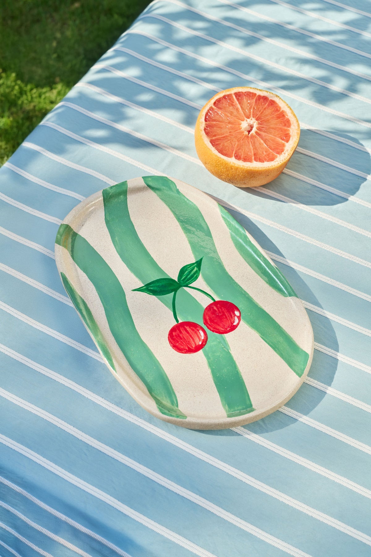 Cherry Pop Oval Plate🍒